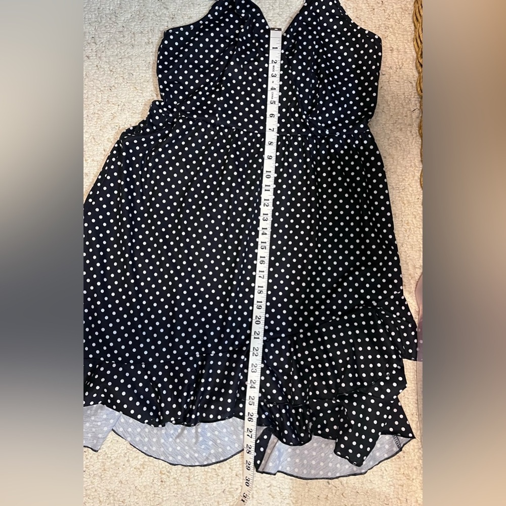 Polka Dot dress, Large, adjustable straps, cute tiered ruffles at the bottom - Picture 7 of 9